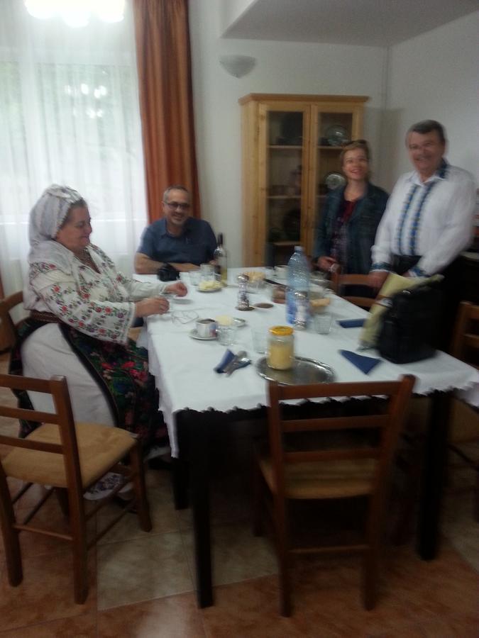 Pensiunea Agroturistica Ioana Bradulet ภายนอก รูปภาพ